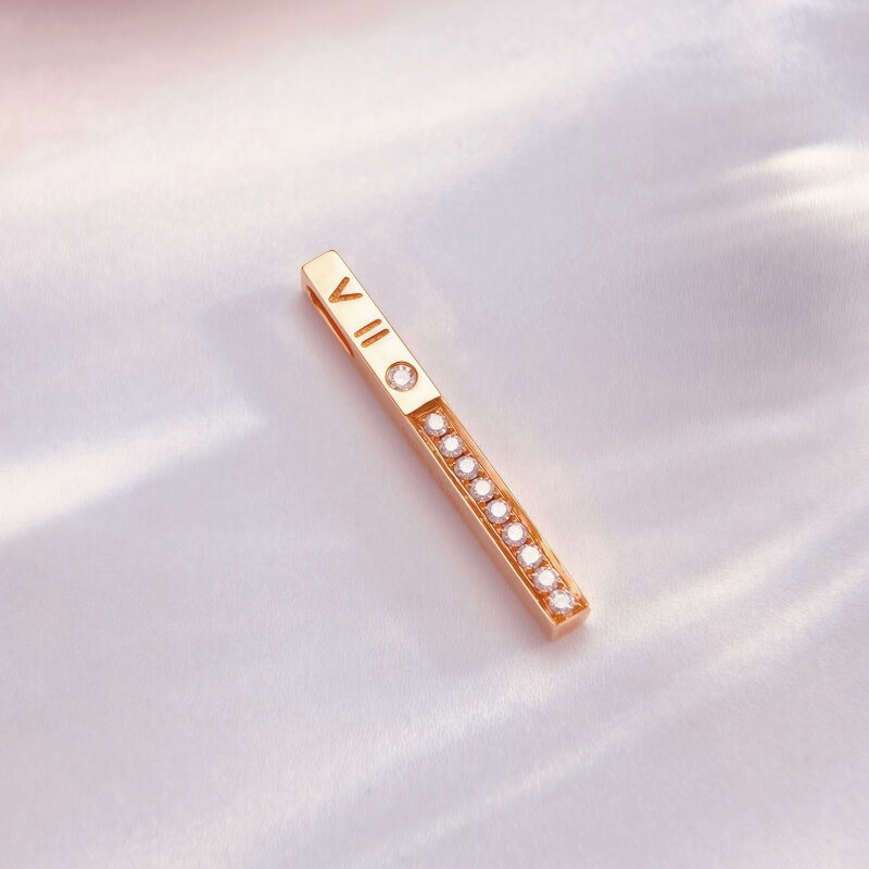 18K-Natural Diamond Pendant