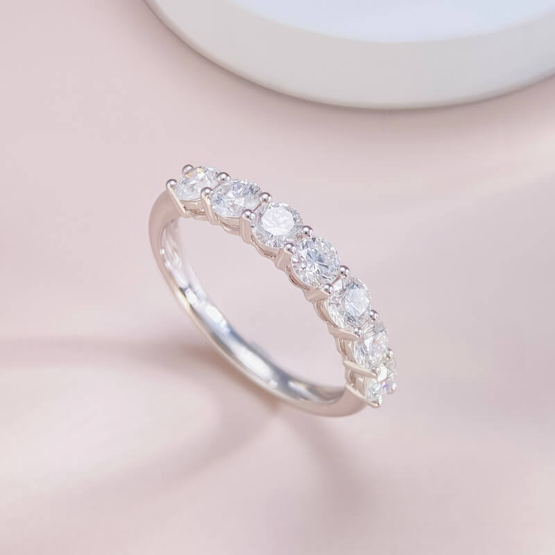 9K-Lab-Grown Diamond Ring