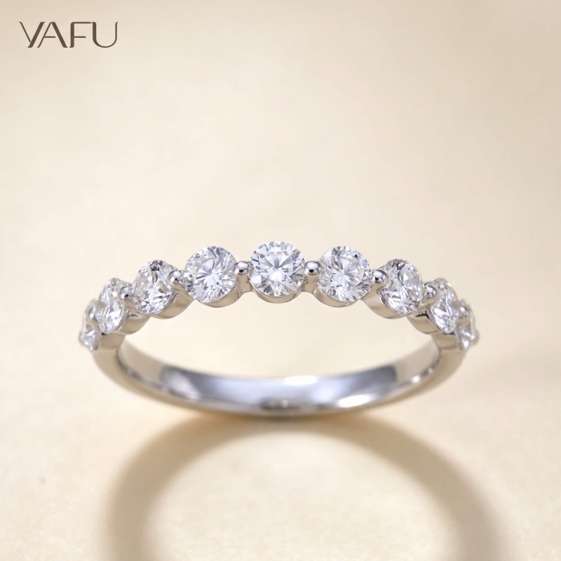 9K-Lab-Grown Diamond Ring