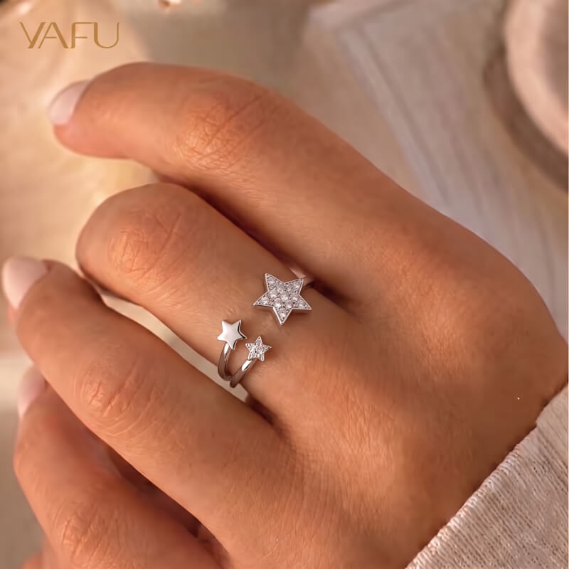 9K-Lab-Grown Diamond Ring